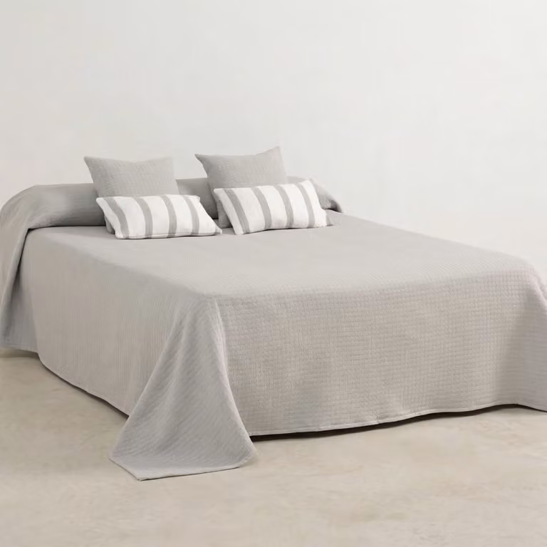 Colcha de algodón con diseño de cuadros jacquard GAMUSI en gris claro, An/P: 200 x 270 cm