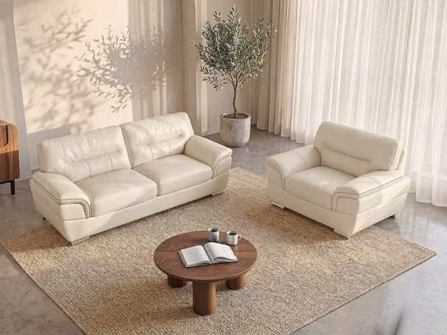 Conjunto de sofá de 3 plazas y sillón VENTE-UNIQUE en piel color blanco con estructura de madera sólida y diseño moderno