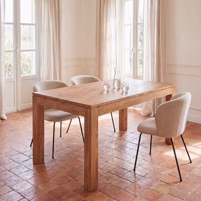 Mesa de comedor rectangular de madera de sheesham maciza Maison du Monde en color marrón y acabado mate