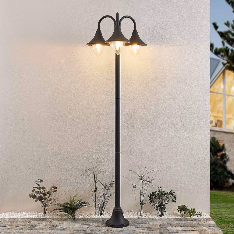 Farola de jardín Lindby Edric en color negro y gris, fabricada en aluminio y plástico, con diseño vintage y regulable, Altura: 215 cm