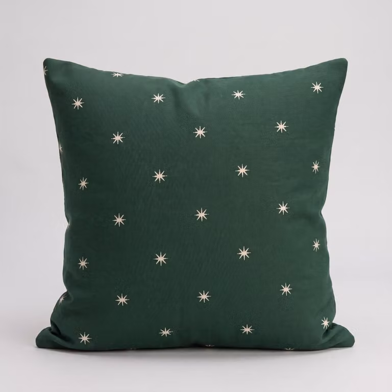 Pack de 2 fundas de cojín Gamusi de algodón con diseño de estrellas para Navidad en color verde y dorado, 45 x 45 cm