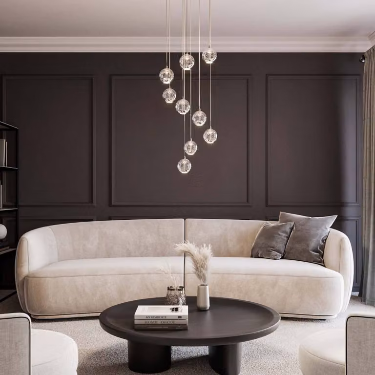 Lámpara colgante de diseño Hayley de Lucande en cromo, plata y cristal transparente para salón o comedor