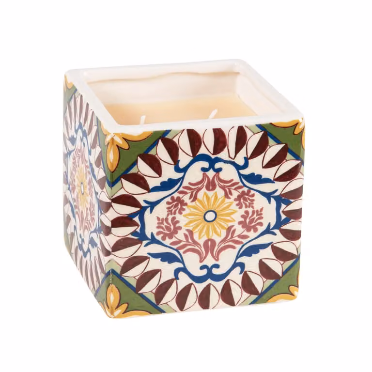 Vela perfumada de flor de azahar Maisons du Monde en tarro de cerámica multicolor de 10 x 10 cm