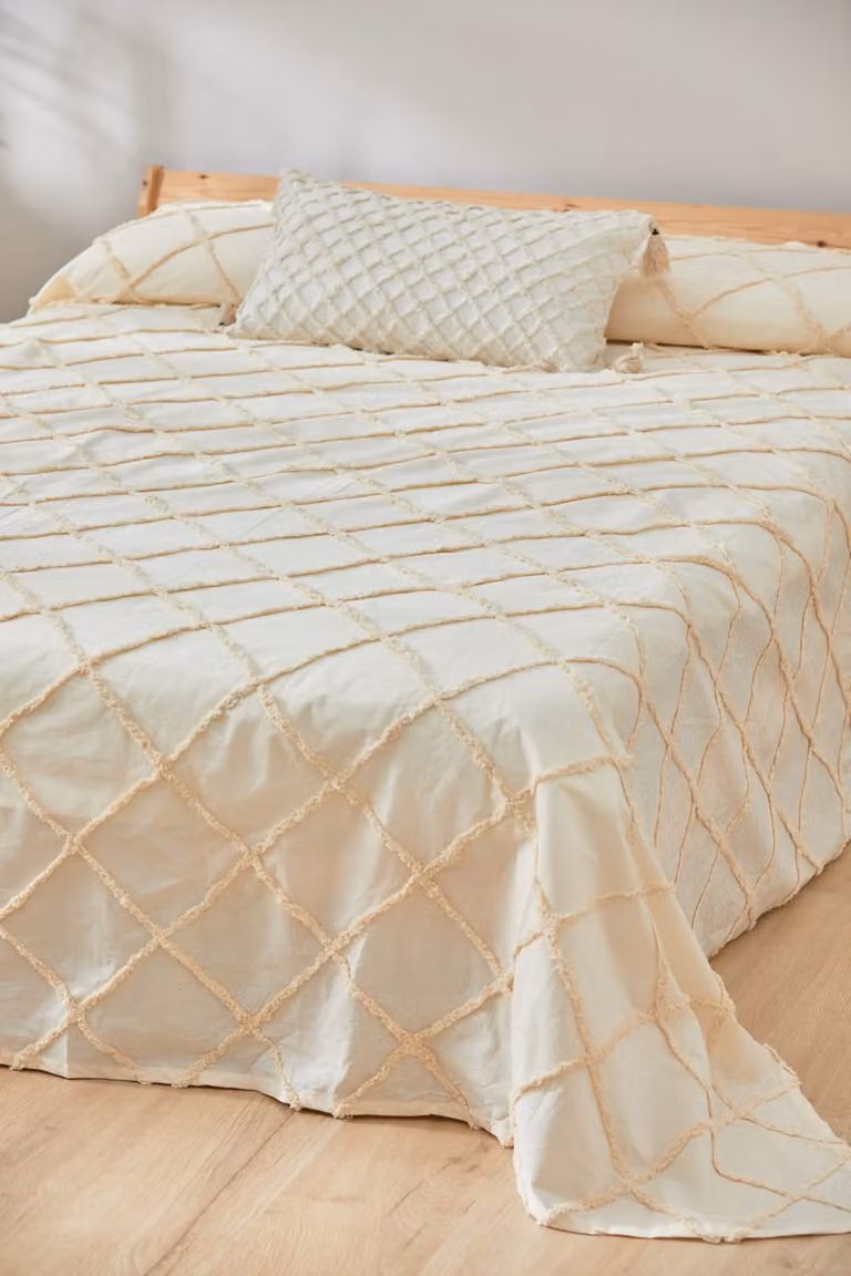 Colcha de algodón Calma House color blanco con diseño acolchado geométrico para cama de 90 cm, An/P: 180 x 260 cm
