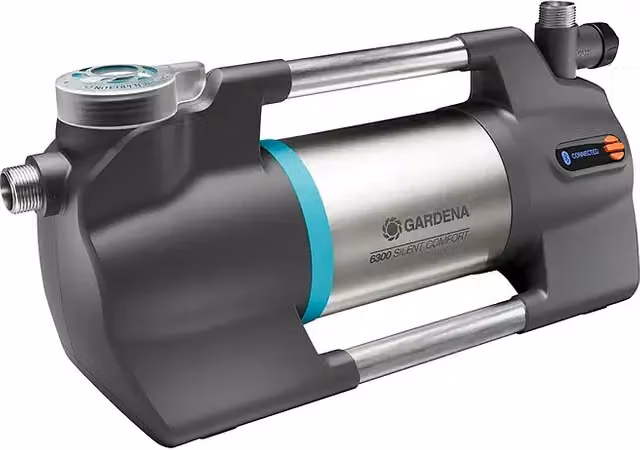 Bomba de agua para jardín Gardena 6300 SilentComfort en gris y plata con 1.050 W, capacidad de bombeo de 6.300 l/h y altura de transporte máxima de 49 m