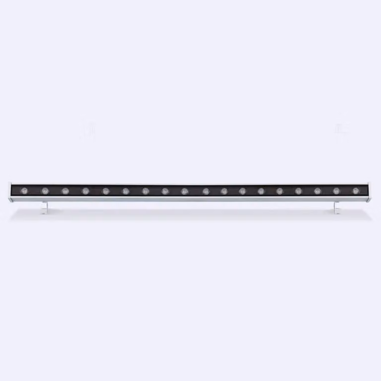 Aplique LED de pared LEDBOX con tecnología Bridgelux de 24W, color blanco y luz blanco cálido, longitud: 1 m