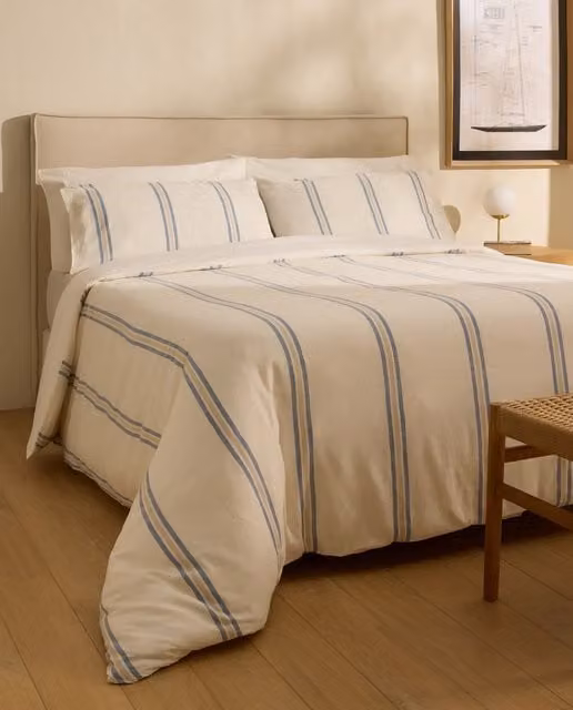 Juego de funda nórdica y fundas de almohada River de El Corte Inglés - Room - Azul con rayas - Lino y algodón - 200 x 220 cm