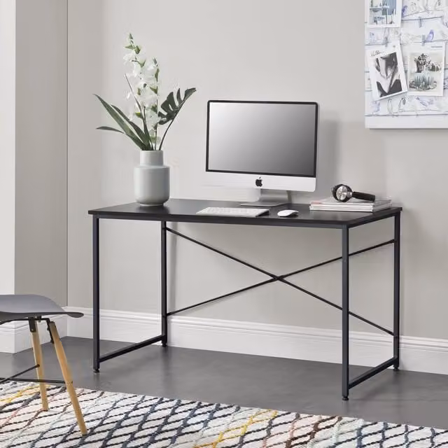 Mesa de escritorio Røros en MDF y metal de en.casa, color negro, An/P/Al: 120 x 60 x 72 cm