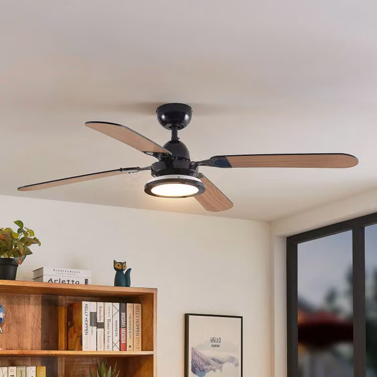 Ventilador de techo LED Tedric de Lucande en color negro y madera con estilo vintage para salón o comedor, Diámetro: 133 cm