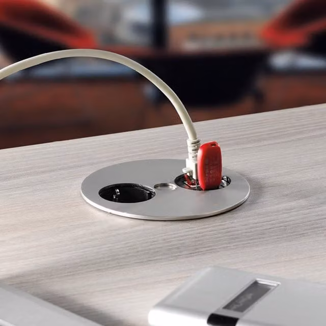 Enchufe y doble puerto USB Bachmann Twist Circular para encimera en negro mate