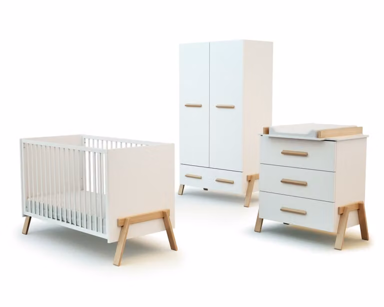 Conjunto de dormitorio infantil de madera en color blanco con cama, armario y cómoda de tres cajones de estilo escandinavo