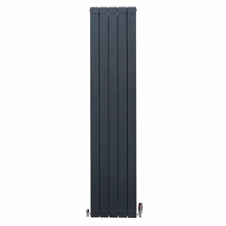 Panel radiador de aluminio Monster Shop con válvulas termostáticas en color gris antracita, An: 180 cm, Al: 39,5 cm, P: 7,5 cm