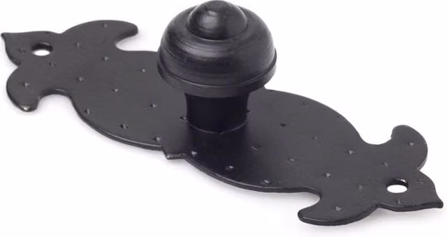 Pomo de mueble REI en acero y zinc color negro mate con acabado forja
