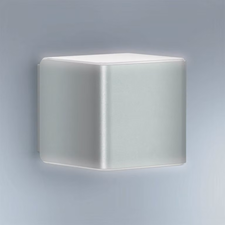 Aplique de exterior LED Steinel L 840 SC con sensor de movimiento y crepuscular, color plata y gris, An/P/Al: 13,4 x 11 x 11 cm