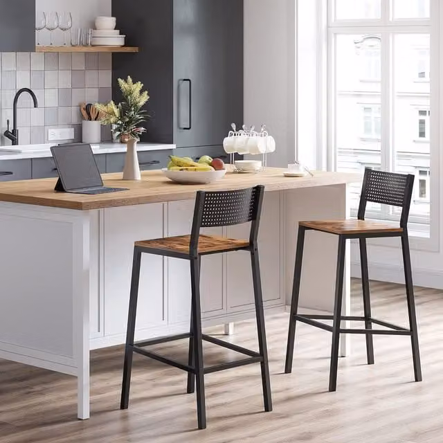 Juego de 2 taburetes de bar altos VASAGLE de estilo industrial en color marrón para cocina, comedor u oficina